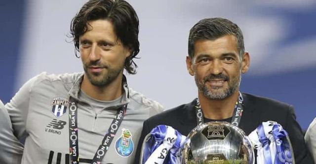 开云官方直播-孔塞桑遭助手背叛？葡超版瓜帅和比拉诺瓦的故事…