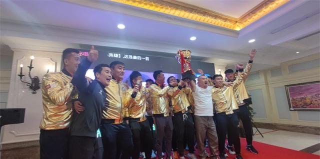 图片5 青岛海牛 青岛新闻网图片1_副本.jpg